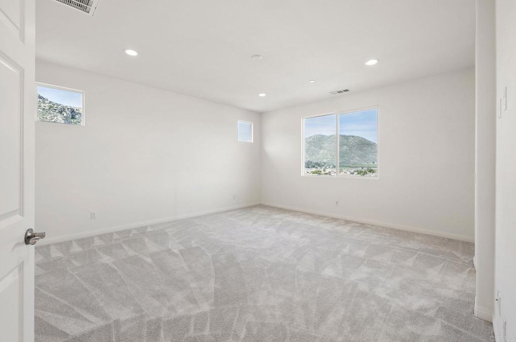 5384 Viewstone Ct, Hemet CA  92545 exterior