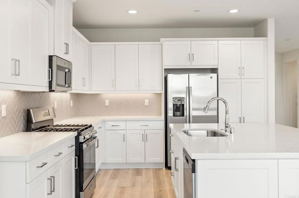 5384 Viewstone Ct, Hemet CA  92545 exterior