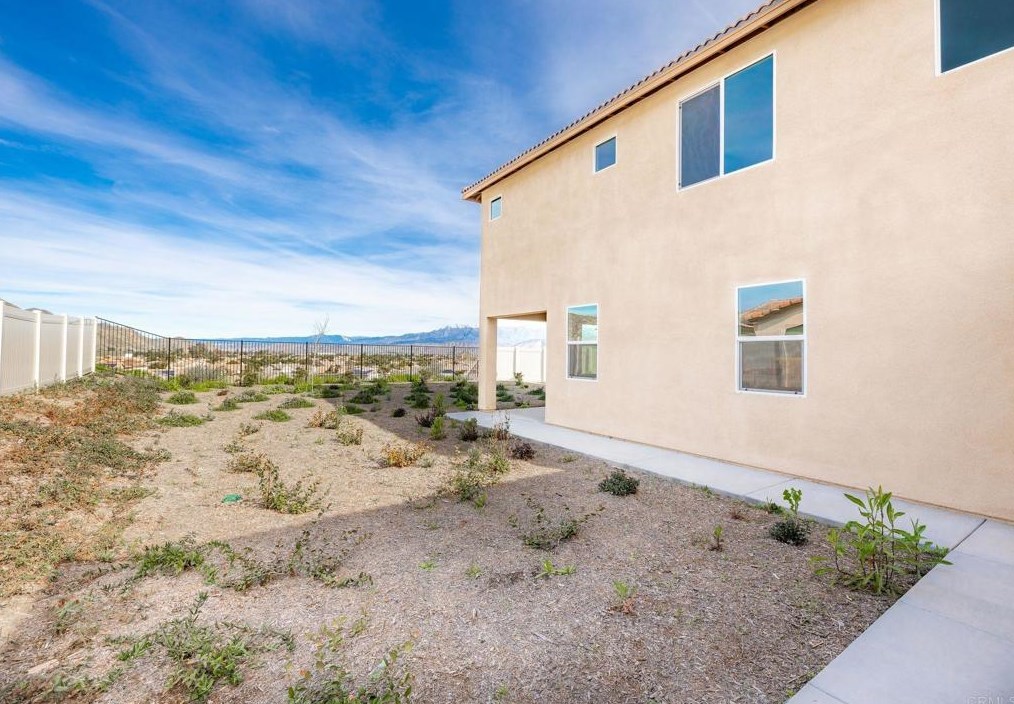5384 Viewstone Ct, Hemet CA  92545 exterior