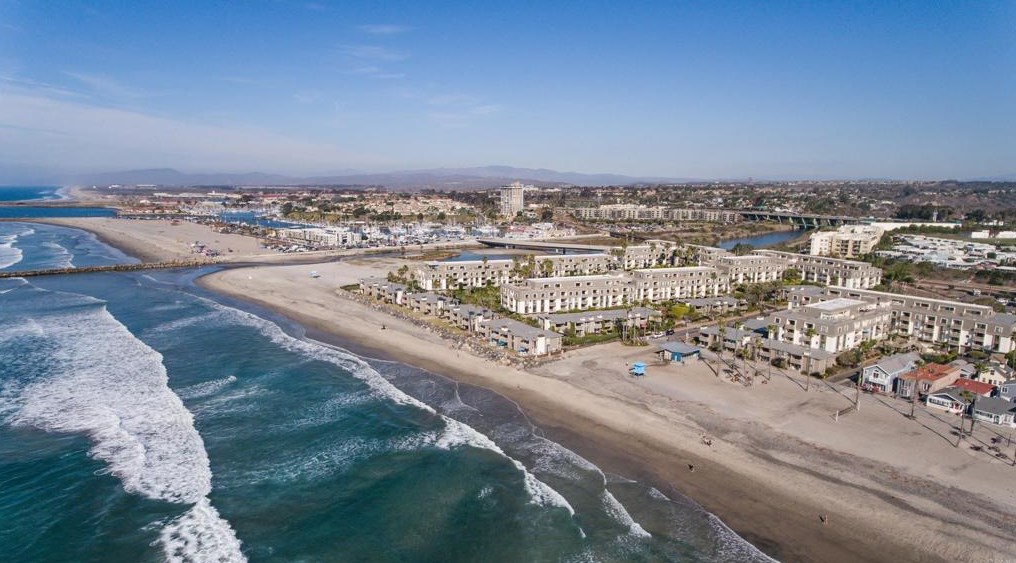 999 Pacific St, Oceanside CA  92054-2005 exterior