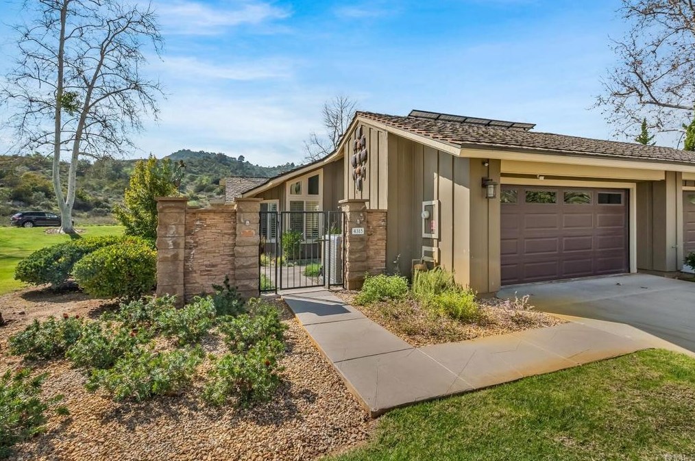 4315 Diegos Ct, Fallbrook CA  92028-9243 exterior