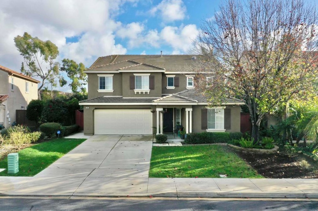 5185 Mendip St, Oceanside CA  92057-1846 exterior