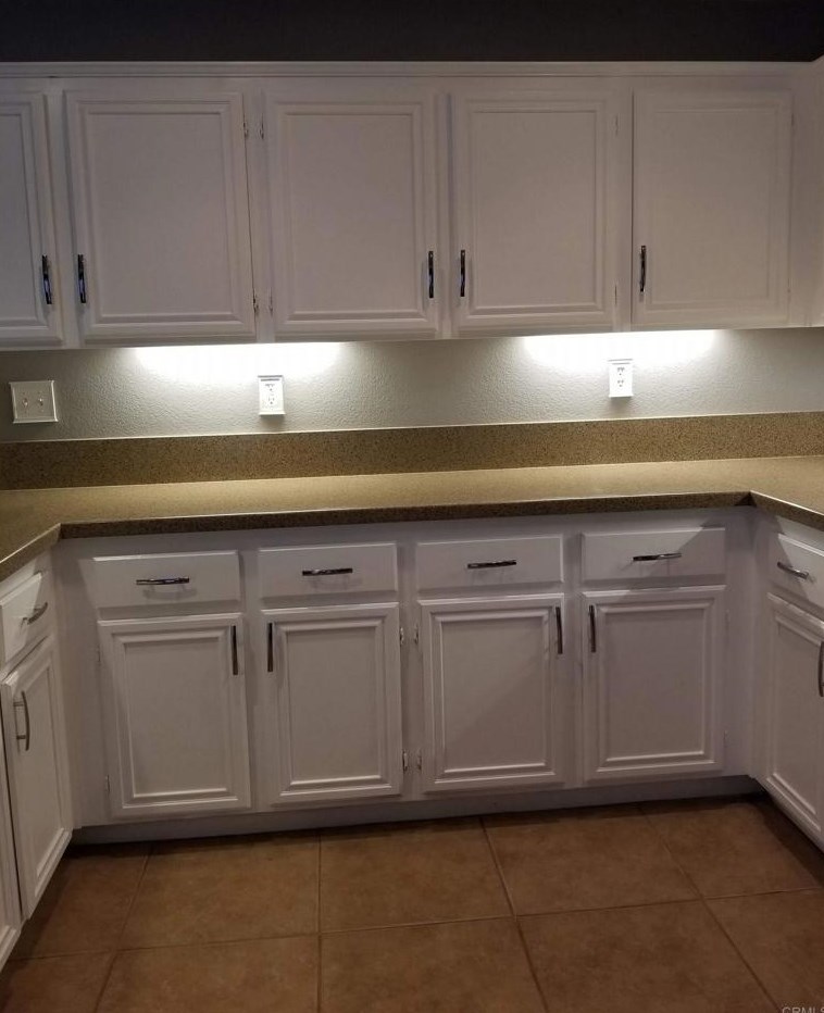 5185 Mendip St, Oceanside CA  92057-1846 exterior