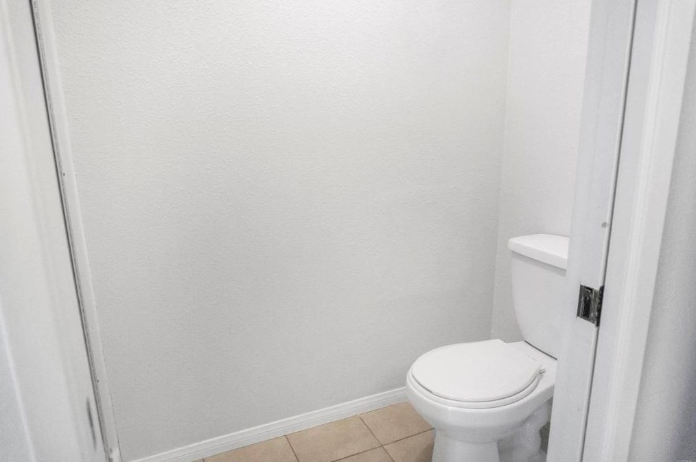 3712 Harvard Dr, Oceanside CA  92056-4101 exterior