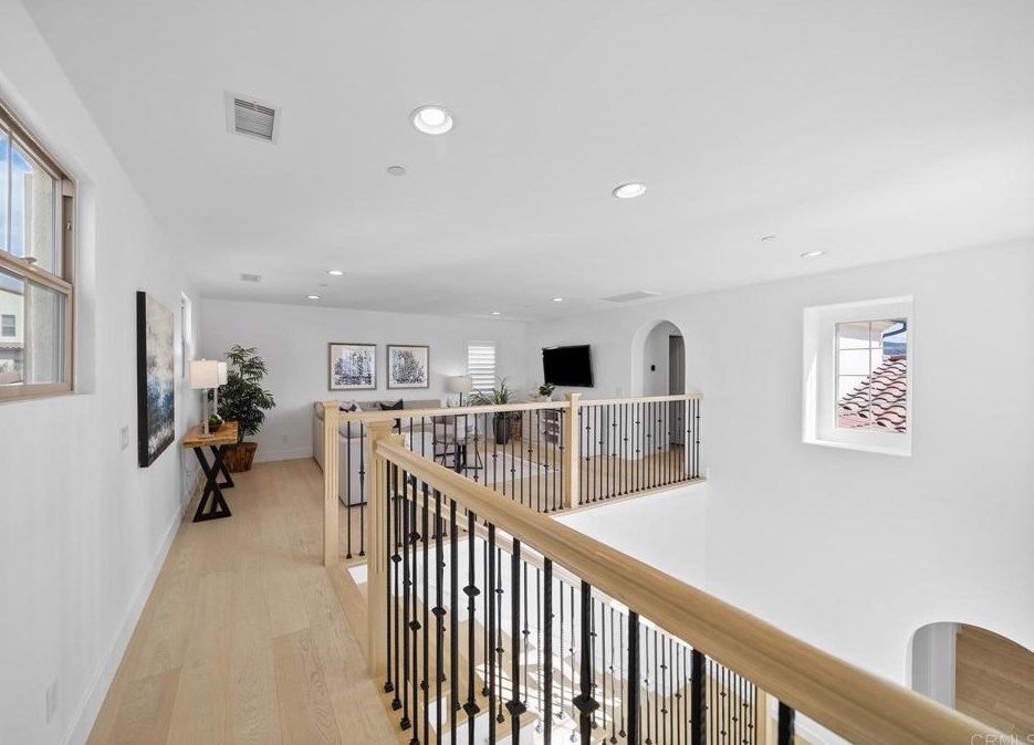 8542 Kristen View Ct, San Diego CA  92127-6118 exterior