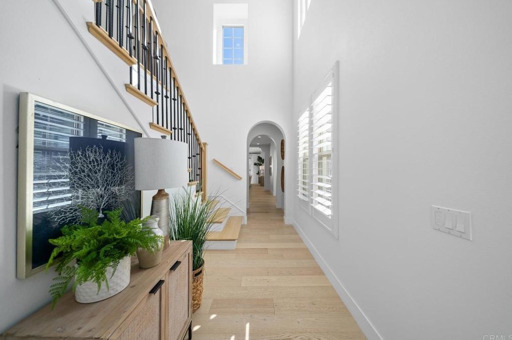 8542 Kristen View Ct, San Diego CA  92127-6118 exterior