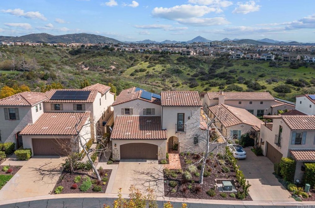 8542 Kristen View Ct, San Diego CA  92127-6118 exterior