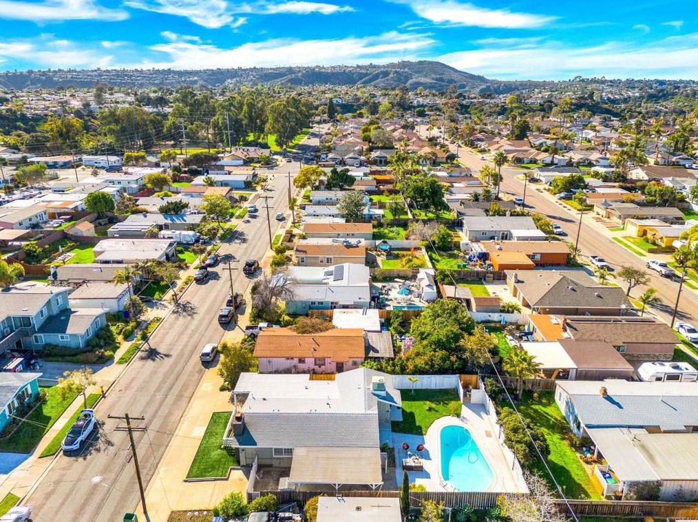 3666 Conrad Ave, San Diego CA  92117-1805 exterior