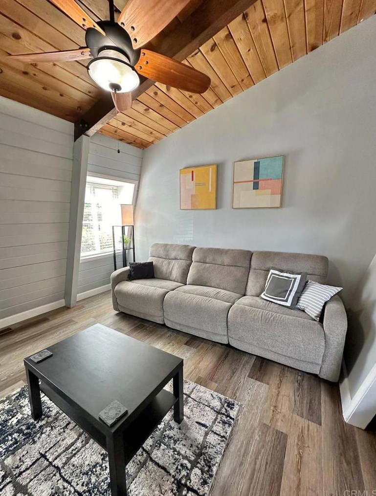 410 Palomino Rd, Fallbrook CA  92028-4128 exterior