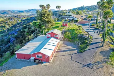 576 Camino De La Cima, San Marcos, CA 92078 - Photo 3