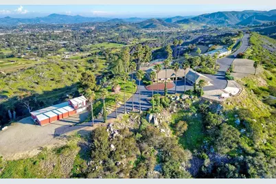 576 Camino De La Cima, San Marcos, CA 92078 - Photo 15