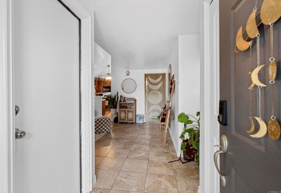 41918 Kaffirboom Ct, Temecula CA  92591-3816 exterior