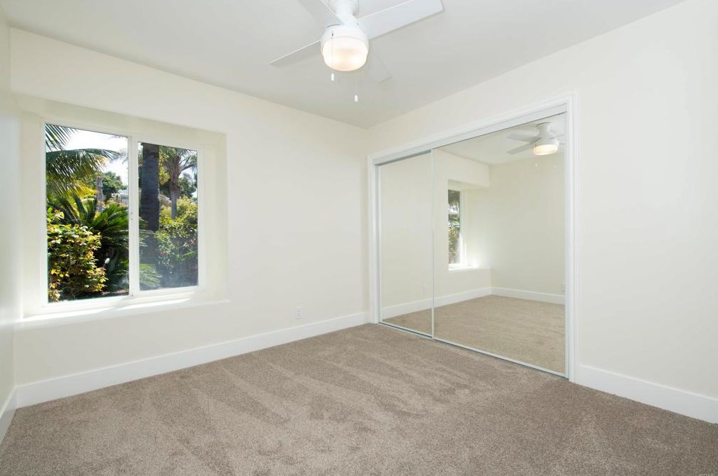 970 Viewpoint Dr, San Marcos CA  92078-5413 exterior