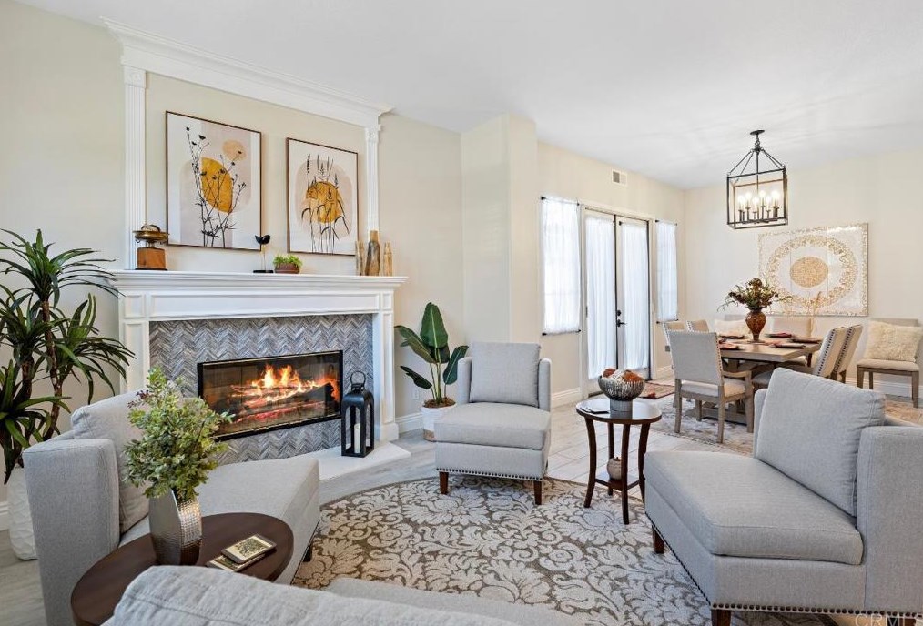 2130 Castlebay, Fallbrook CA  92028-4491 exterior