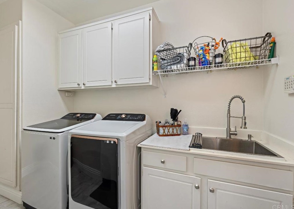 2130 Castlebay, Fallbrook CA  92028-4491 exterior