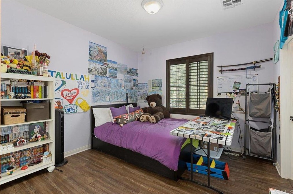 8408 Christopher Ridge Ter, San Diego CA 92127-6143 exterior