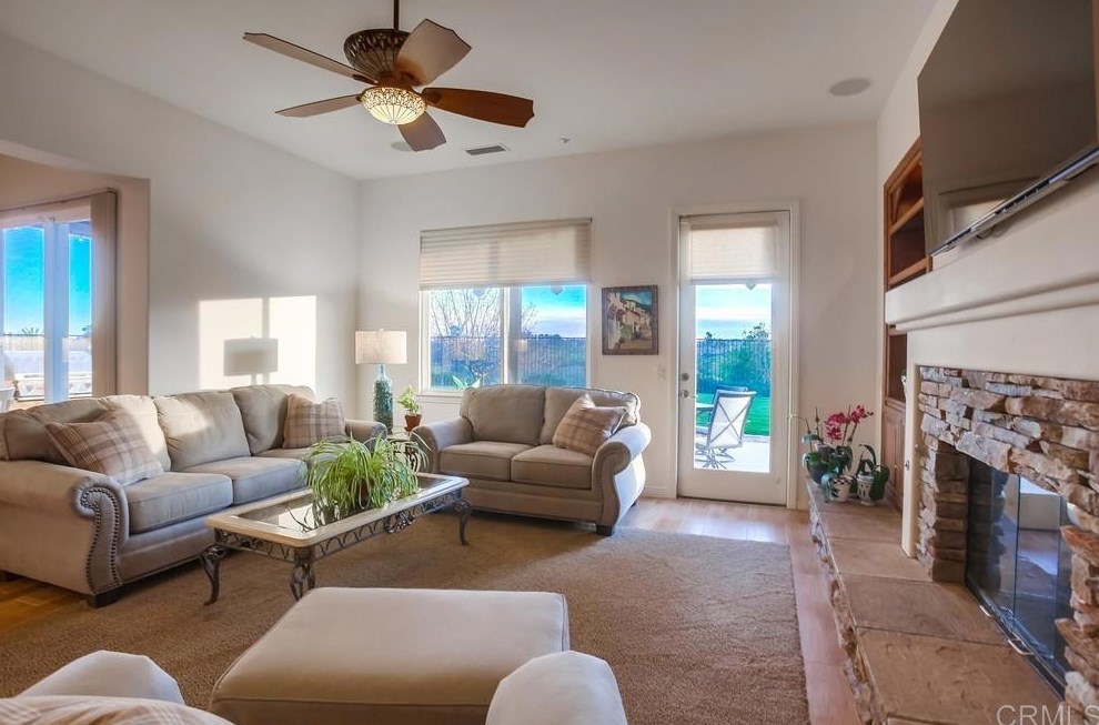 2187 Kirkcaldy Rd, Fallbrook CA  92028-5407 exterior