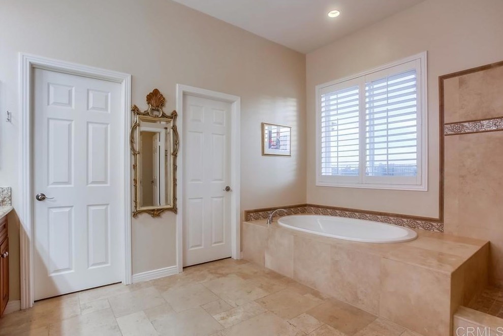 2187 Kirkcaldy Rd, Fallbrook CA  92028-5407 exterior