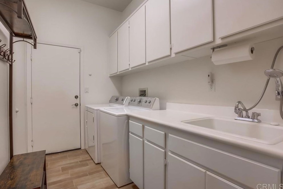 2187 Kirkcaldy Rd, Fallbrook CA  92028-5407 exterior