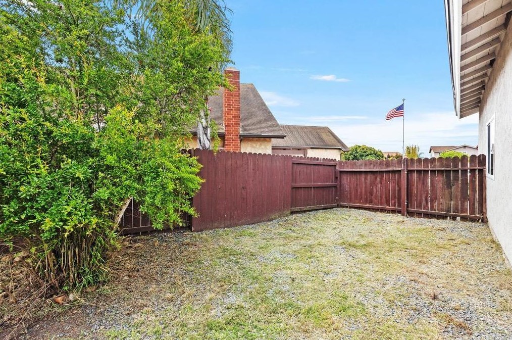 1565 Max Ave, Chula Vista CA  91911-5440 exterior