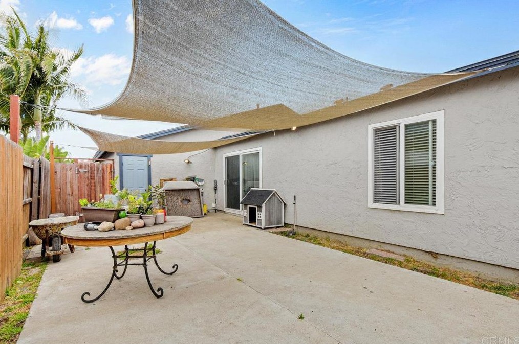 1251 Nacion Ave, Chula Vista CA  91911-3703 exterior