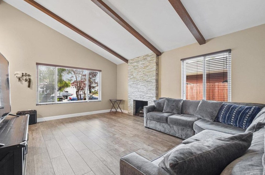 1251 Nacion Ave, Chula Vista CA  91911-3703 exterior