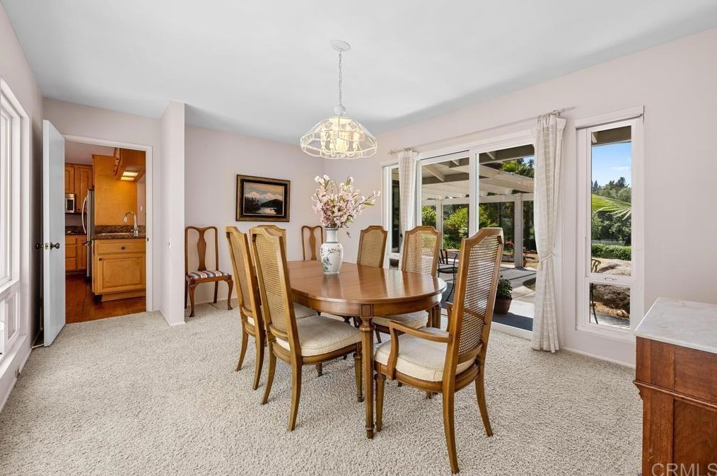 17930 Mirasol Dr, San Diego CA 92128-1222 exterior