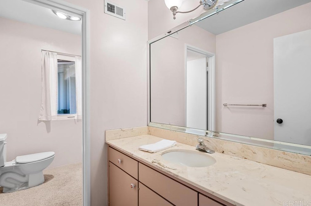 17930 Mirasol Dr, San Diego CA 92128-1222 exterior