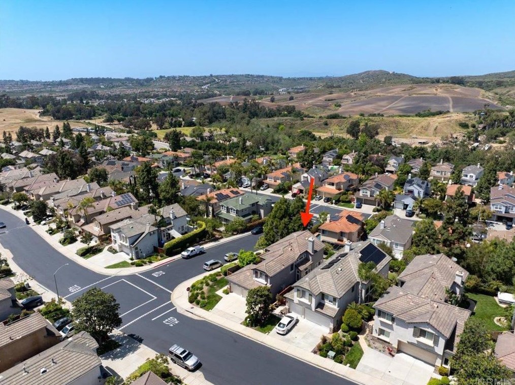 5544 Foxtail Loop, Carlsbad CA  92010-7153 exterior