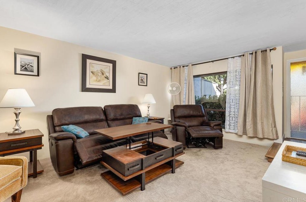 746 Sierra Ave, Solana Beach CA  92075-2615 exterior