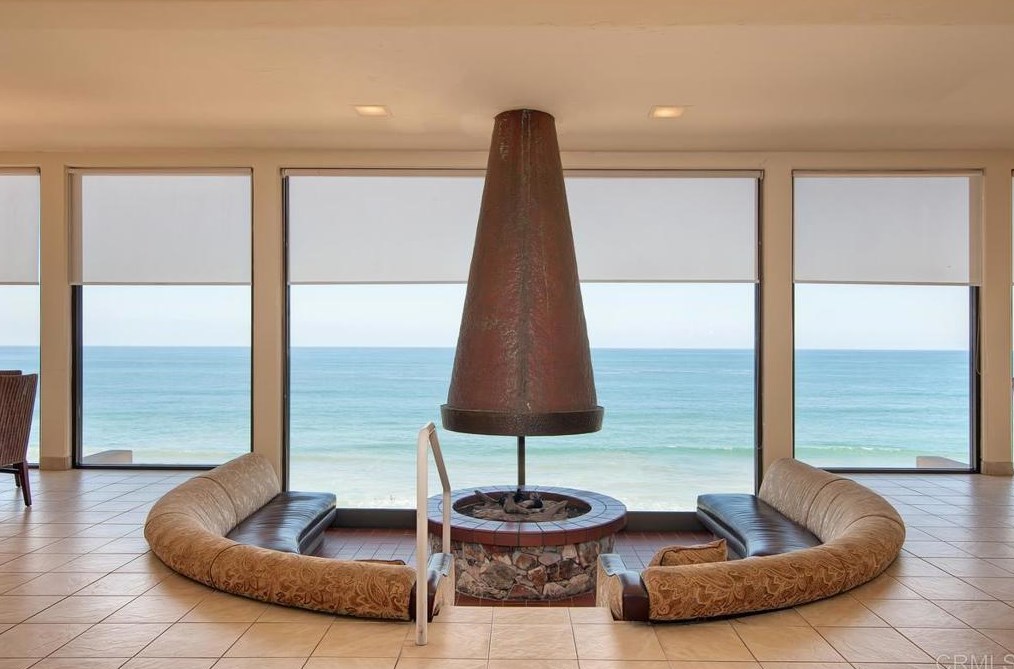 746 Sierra Ave, Solana Beach CA  92075-2615 exterior