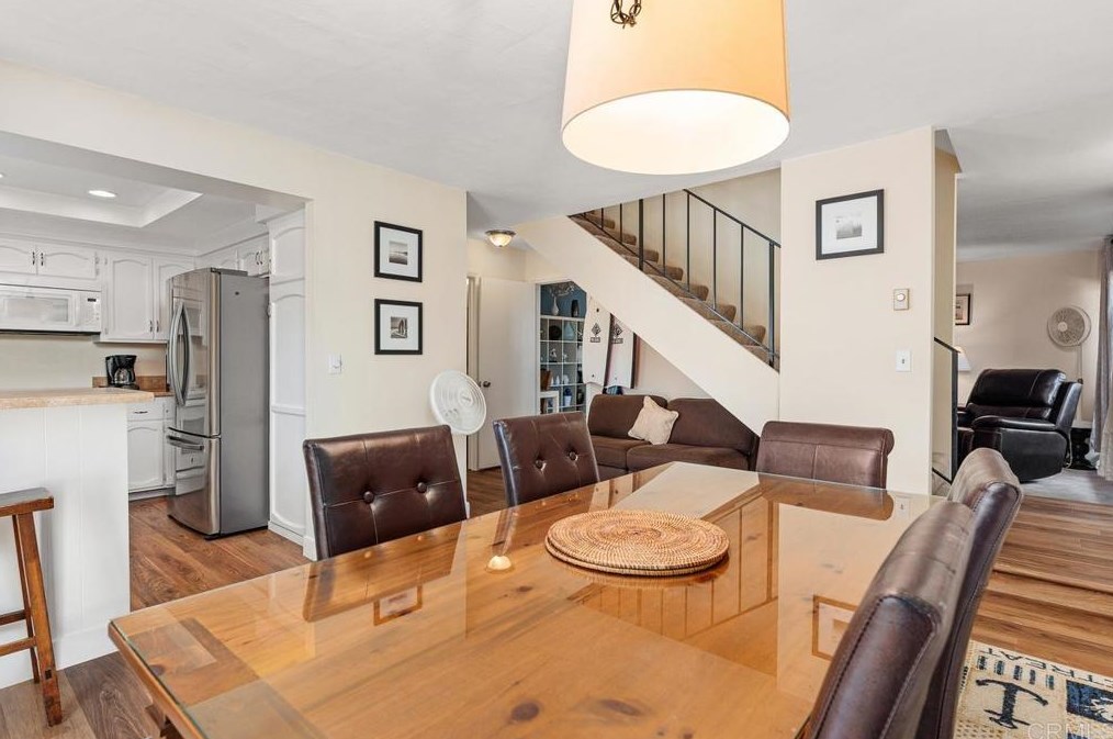 746 Sierra Ave, Solana Beach CA  92075-2615 exterior