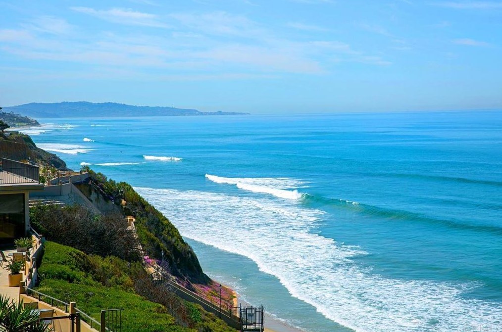 746 Sierra Ave, Solana Beach CA  92075-2615 exterior