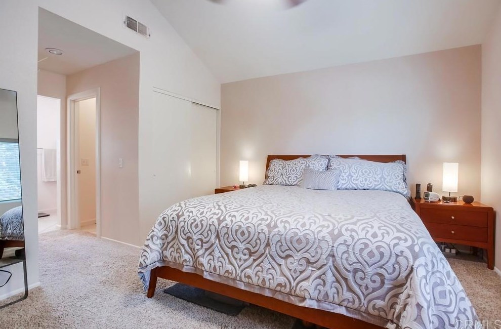 5663 Tumbleweed Way, Oceanside CA  92057-4833 exterior