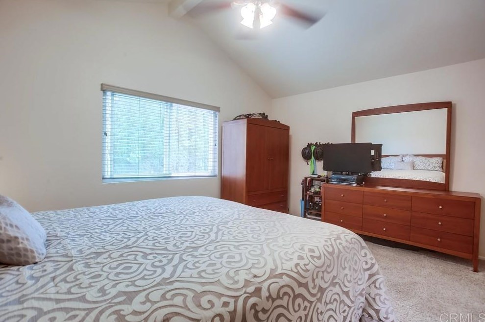5663 Tumbleweed Way, Oceanside CA  92057-4833 exterior