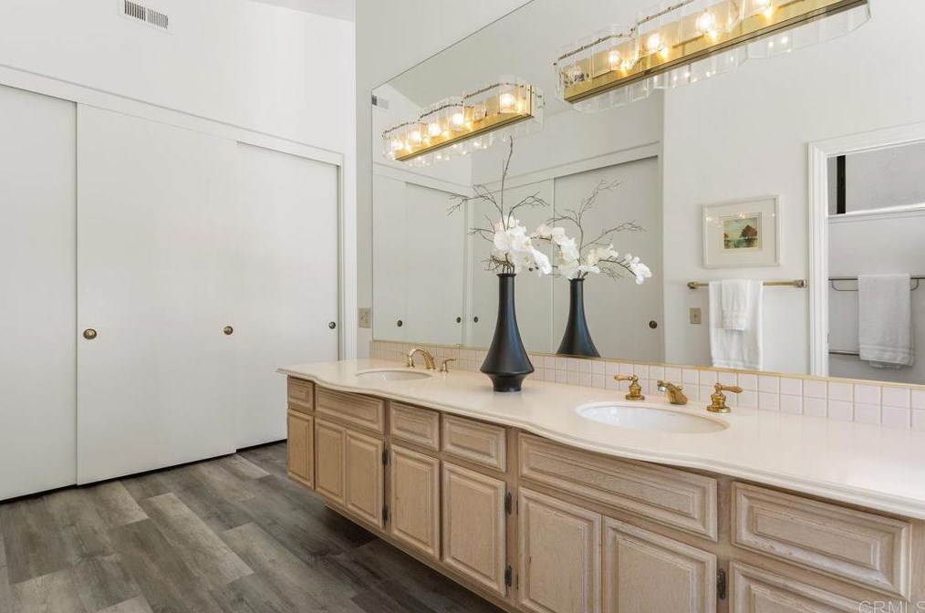 17734 Bellechase Cir, San Diego CA 92128-2097 exterior