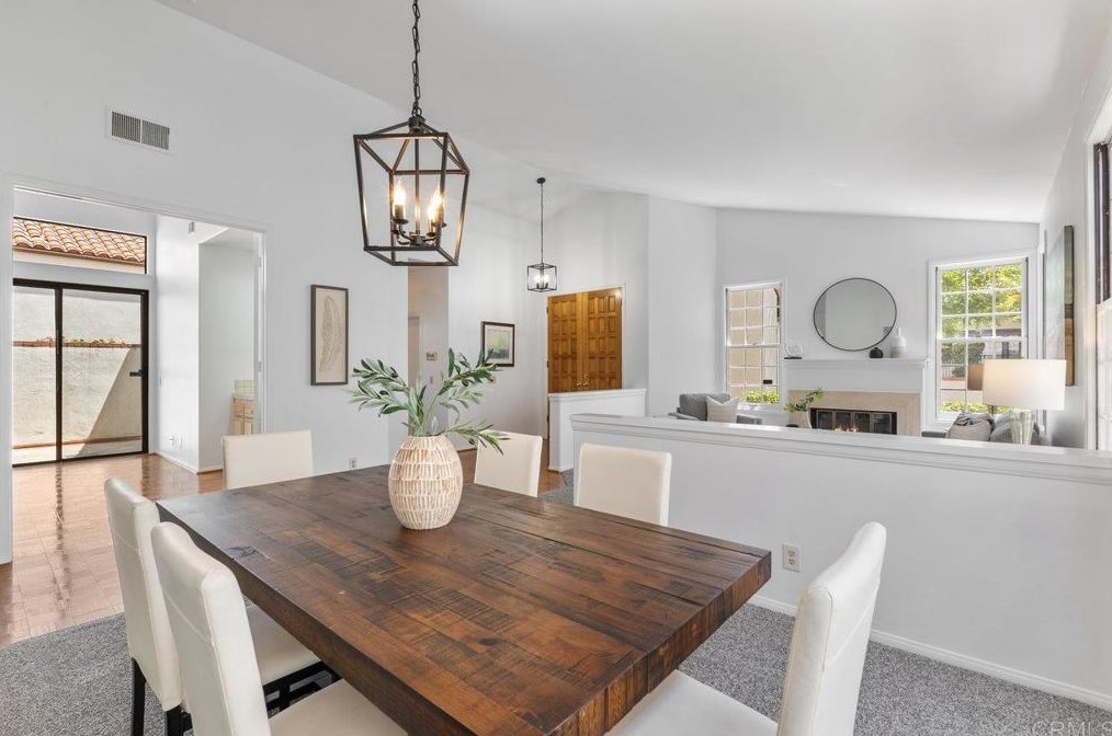 17734 Bellechase Cir, San Diego CA 92128-2097 exterior