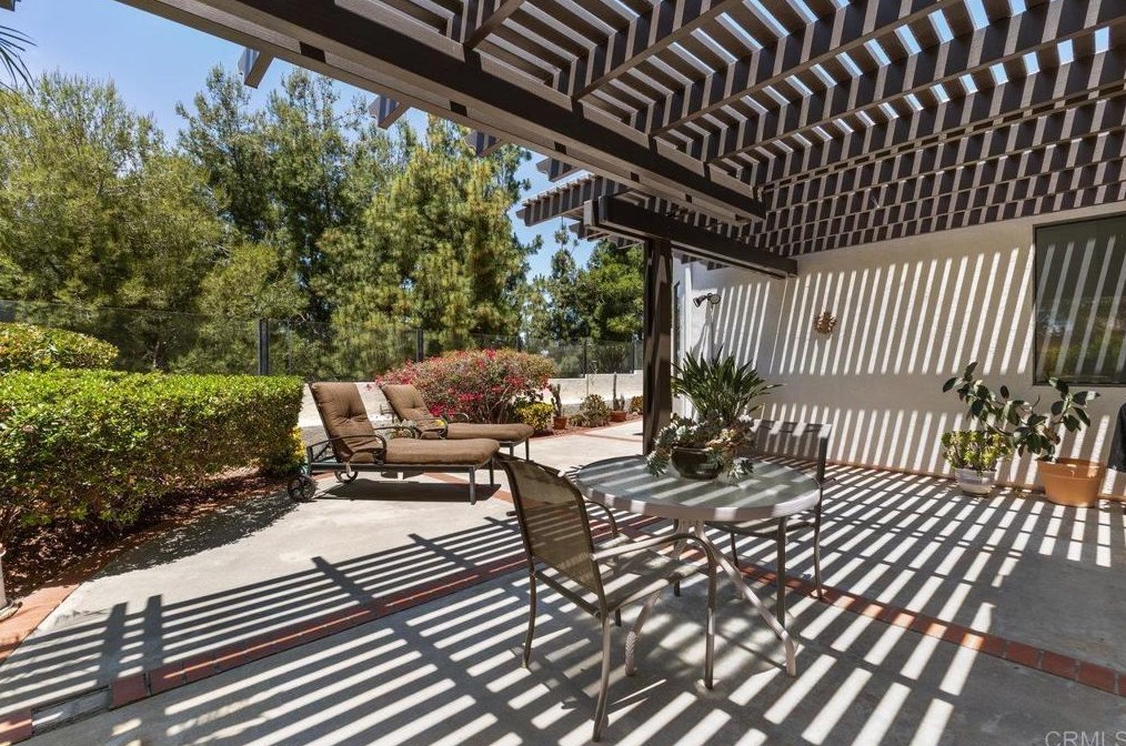 17734 Bellechase Cir, San Diego CA 92128-2097 exterior