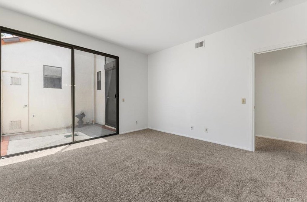 17734 Bellechase Cir, San Diego CA 92128-2097 exterior