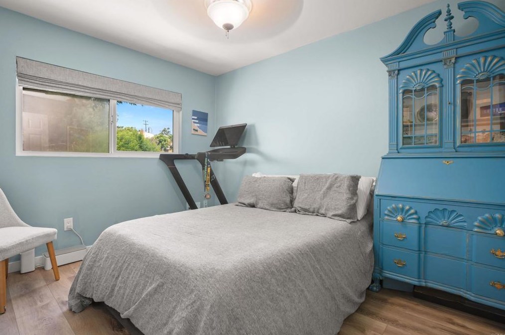 1776 Pentuckett Ave, San Diego CA  92104-5728 exterior