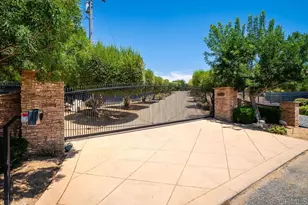 14106 Summit Crest, Escondido, CA 92025 - Photo 5