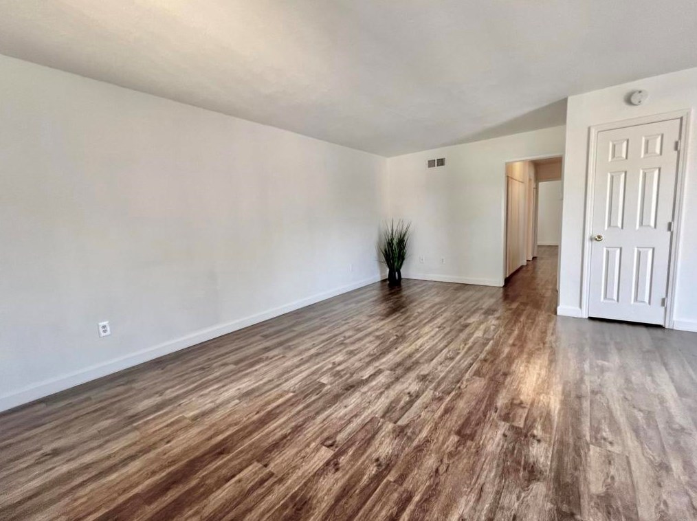 10160 Peaceful Ct, Santee, CA 92071