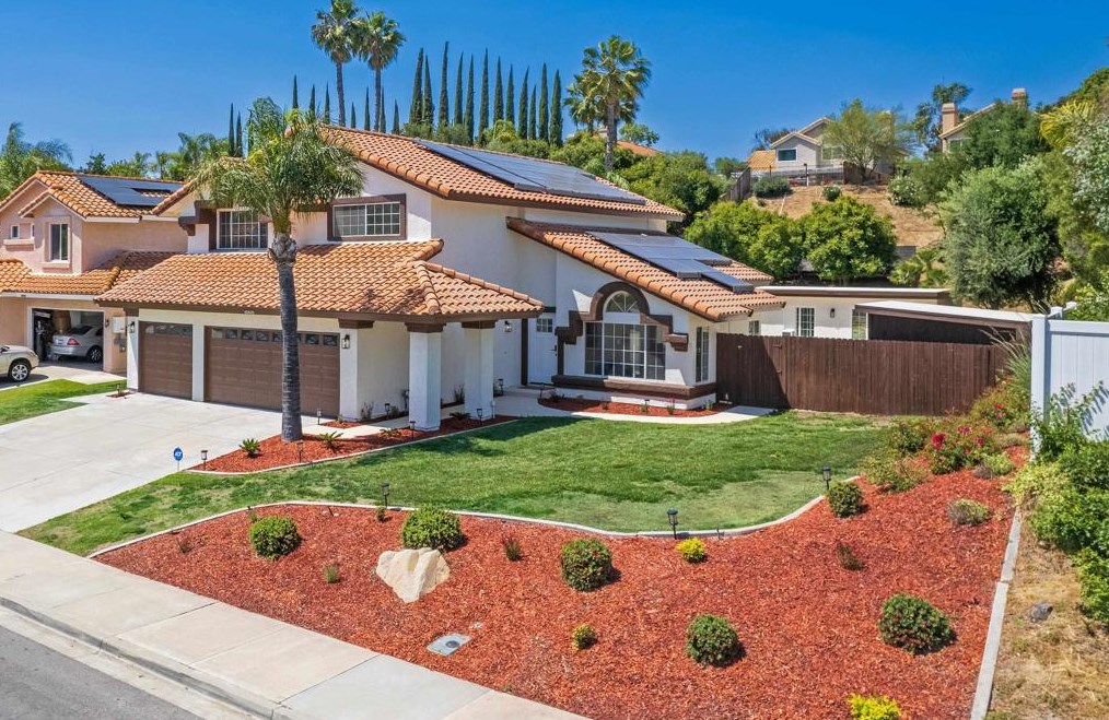 40420 Calle Medusa, Temecula CA 92591-6909 exterior