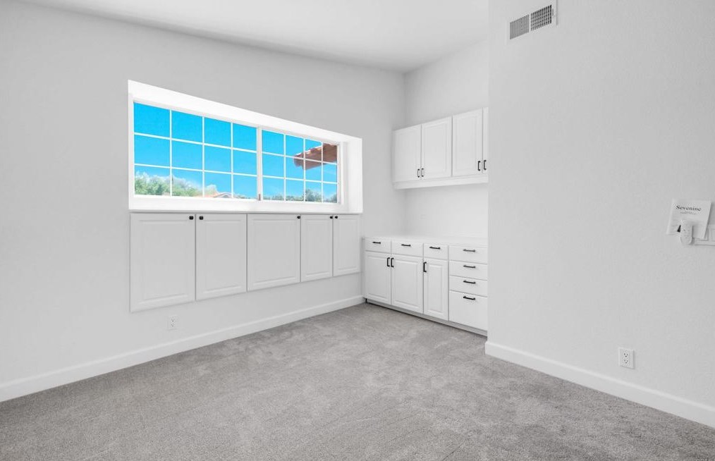 40420 Calle Medusa, Temecula CA 92591-6909 exterior