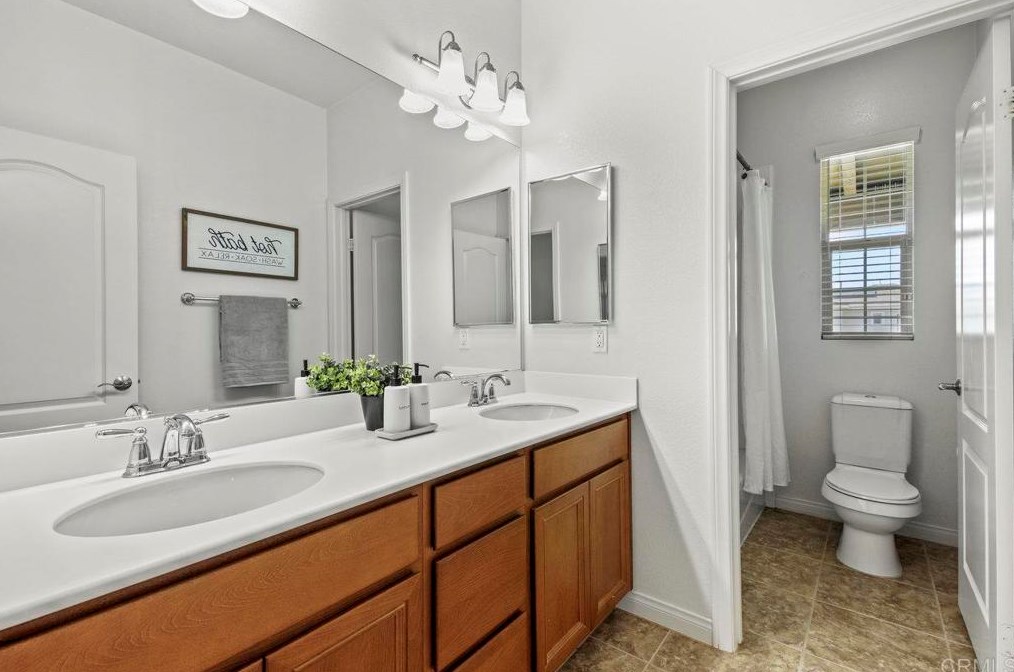 2360 Journey St, Chula Vista, CA 91915
