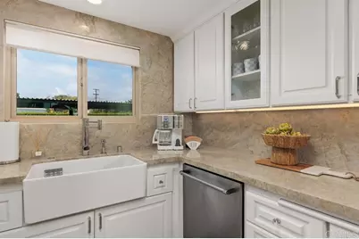 640 W Solana Circle #11, Solana Beach, CA 92075 - Photo 7