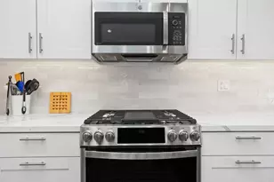 1025 Brewley Ln, Vista, CA 92081 - Photo 15