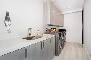 1095 Hoover St, Carlsbad, CA 92008 - Photo 41