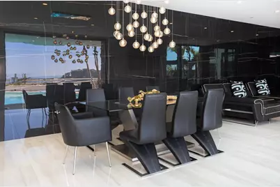 1095 Hoover Street, Carlsbad, CA 92008 - Photo 17