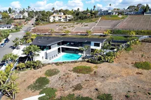 1095 Hoover St, Carlsbad, CA 92008 - Photo 3